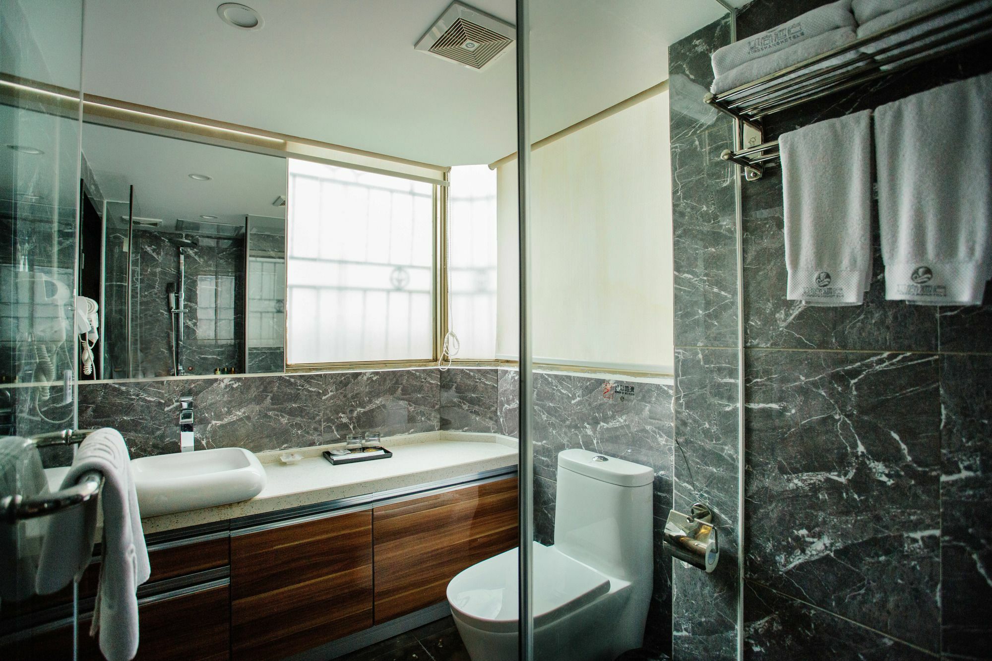 Insail Hotels Zhujiang New Town Jinan University Branch Guangzhou Bagian luar foto